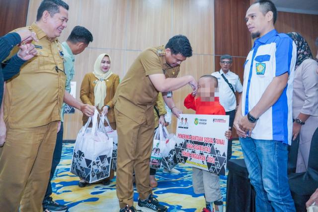 Wali Kota Medan Bobby Nasution di acara Hari Disabilitas Internasional Tahun 2023 di Grand Inna Jalan Balai Kota Medan, Selasa (28/11/2023).