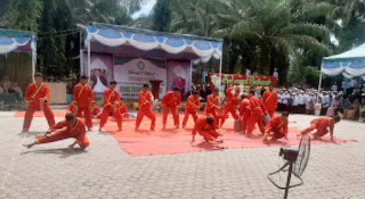 IMG-20240531-WA0003 261 Santri/yah Tingkat MTs/MA Ponpes Robi'ul Islam Ikuti Khatam Alqu'an Dan Penamatan.