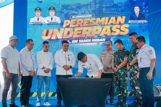 IMG-20250115-WA0095 Wali Kota Medan Bobby Nasution meresmikan Underpass jalan HM Yamin, Medan Timur, Rabu (15/1/2025).