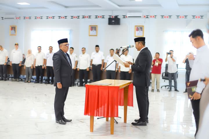 IMG-20250528-WA0069 Bupati Madina H Saipullah Nasution Lantik pejabat sekda.