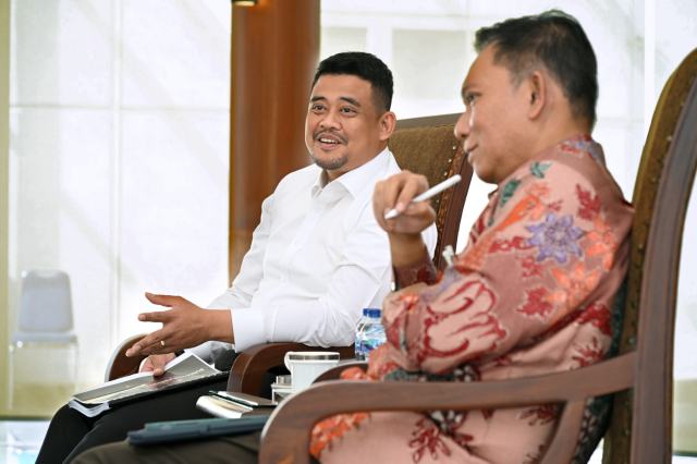 Gubernur Sumut Bobby Nasution menerima kunjungan Kepala Perwakilan Bank Indonesia Sumut bersama Pengurus Kadin Pusat di Anjungan lantai 9 Kantor Gubernur Sumut, Jalan Diponegoro No 30, Medan, Rabu (29/10/2025). Foto/Diskominfo Sumut