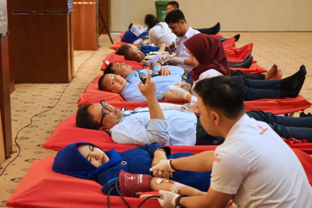 Bank Sumut menggelar kegiatan sosial donor darah bekerjasama dengan Palang Merah Indonesia (PMI) sebagai bagian dari rangkaian kegiatan peringatan HUT Bank Sumut ke-64 yang bertepatan dengan 4 November 2025.