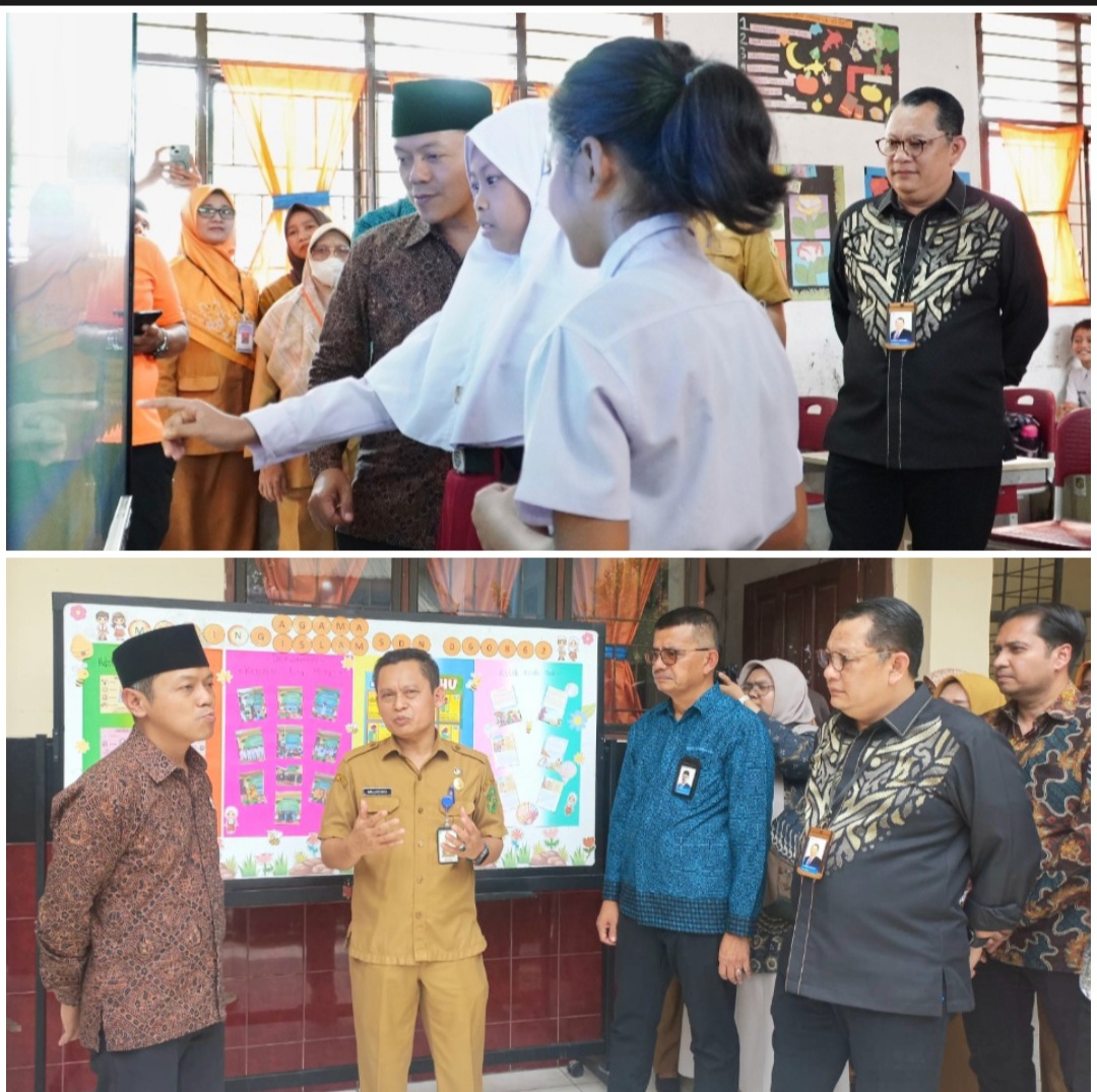 Wamendikdasmen Fajar Riza Ul Haq saat melakukan kunjungan ke SD Negeri di Jalan Lima Pulo Brayan Bengkel, Medan didampingi Kepala BPMP Sumatera Utara, Afrizal Sihotang ST  M.Si.