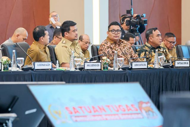 20260526_074707_resize_76 Gubernur Sumatera Utara (Sumut) Muhammad Bobby Afif Nasution, mengikuti rapat pengembalian dana Transfer ke Daerah (TKD) di Jakarta, Senin (25/5/2026). Foto/Diskominfo Sumut