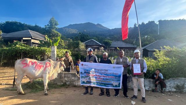 IMG-20260527-WA0003 Sorik Marapi Geothermal Power (SMGP) bersama perusahaan mitra menyalurkan 17 ekor hewan kurban kepada masyarakat di Kabupaten Mandailing Natal (Madina) sebagai bentuk kepedulian sosial