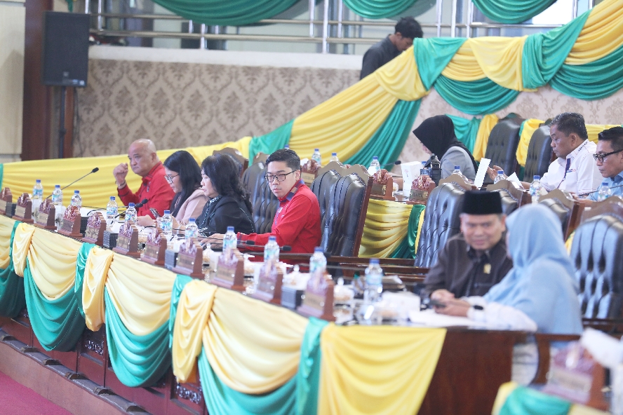 Suasana rapat paripurna DPRD Medan.