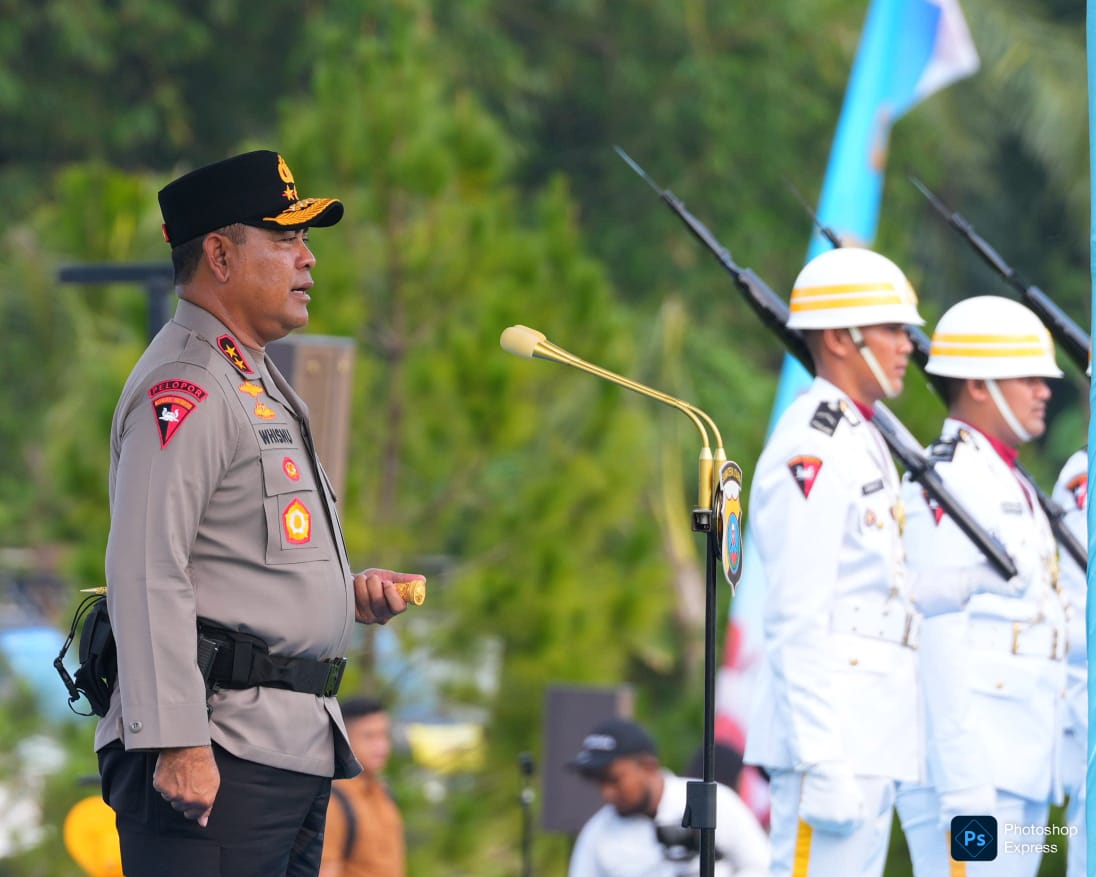 IMG-20260704-WA0028 Kapolda Sumut Irjen Pol Whisnu Hermawan pimpin upacara kenaikan pangkat. (Ist)