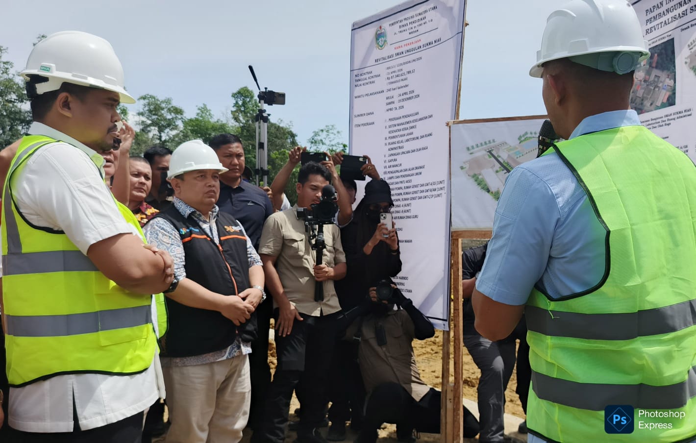 IMG-20260717-WA0006 Gubernur Sumut Bobby Nasution meninjau proses revitalisasi SMAN Unggulan Sukma Nias yang berada di Desa Fodo, Kecamatan Gunungsitoli Selatan. (Kitamedan.com)
