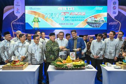 IMG-20260722-WA0041 Bobby Nasution hadir di kegiatan HUT APKASI ke -26 di Deliserdang. (Kominfo Sumut Dok)